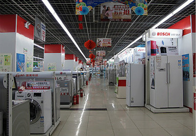 电商化冲击波持续,家电卖场被迫踏上转型之路!